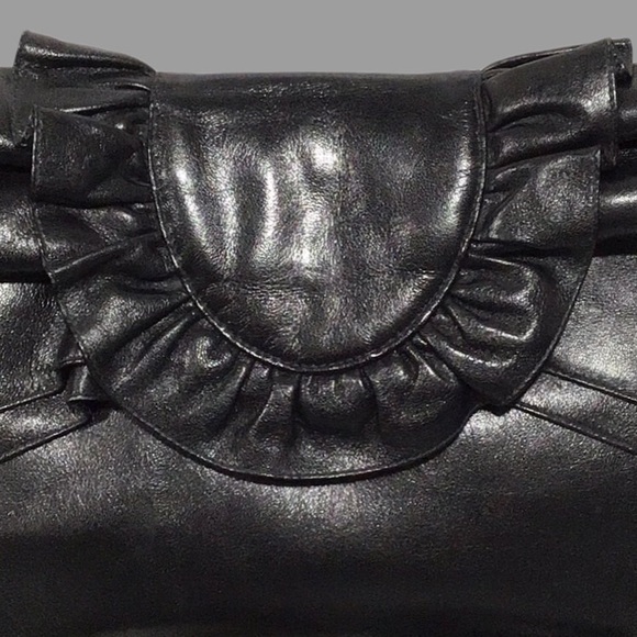 Vintage SUSAN GAIL Leather Clutch/Shoulder Bag with Large Bow Front Flap, Black - Picture 8 of 14